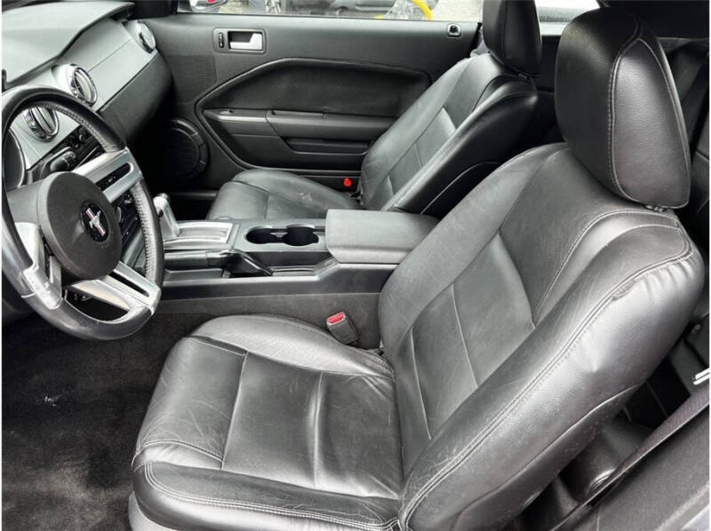 2006 Ford Mustang