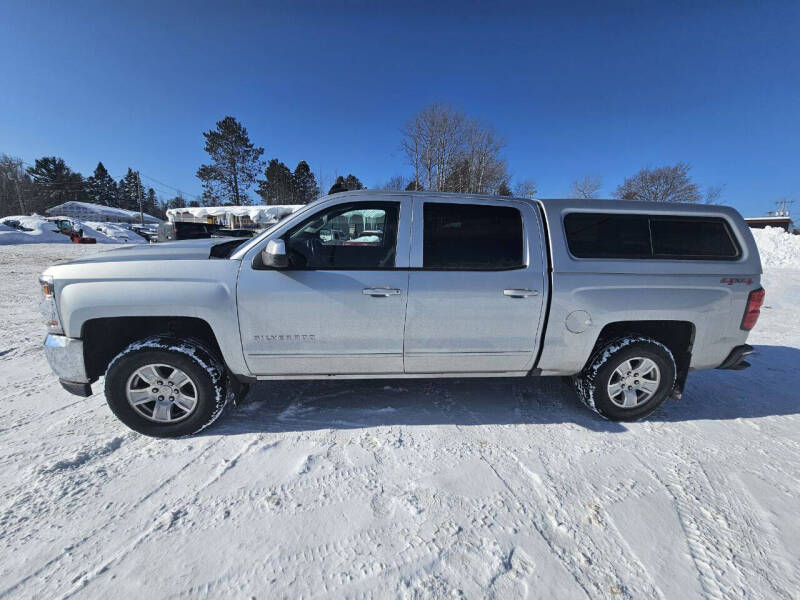 2017 Chevrolet Silverado 1500 LT 4X4 Crew Cab Short Box's photo