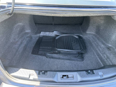 2017 Ford Taurus SEL