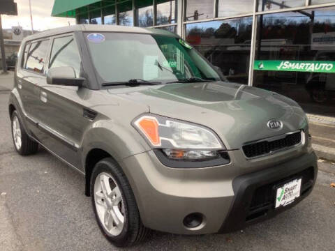 2010 Kia Soul +