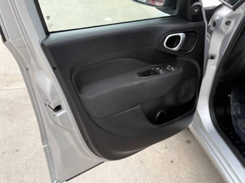 2015 FIAT 500L Pop