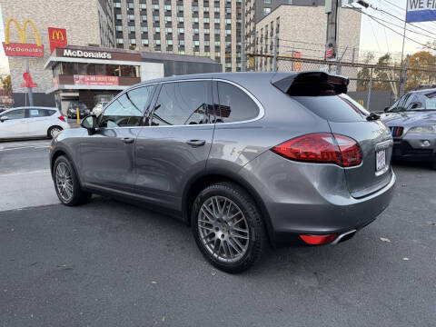 2012 Porsche Cayenne Tiptronic