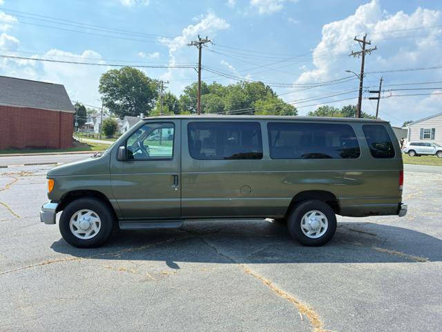 2002 Ford E-Series