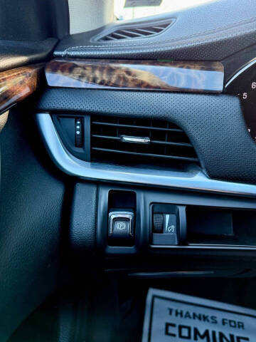 2013 Cadillac XTS Luxury Collection