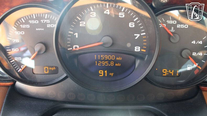 2003 Porsche 911