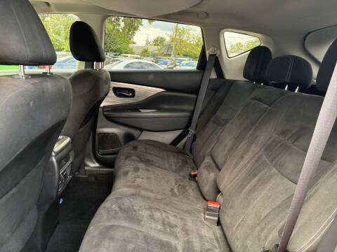 2015 Nissan Murano SV