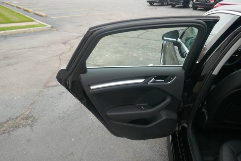 2016 Audi A3 2.0T quattro Premium Plus