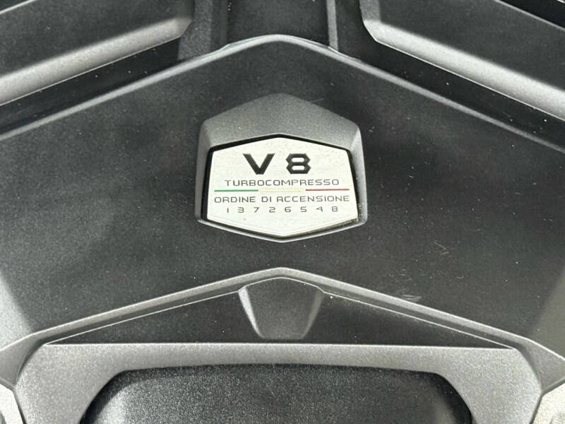 2021 Lamborghini Urus