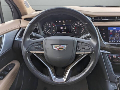 2023 Cadillac XT6 Premium Luxury