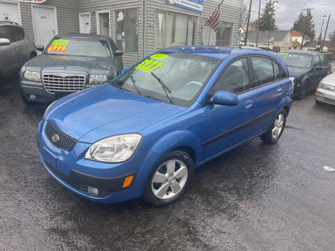 2007 Kia Rio5 for sale at American Dream Motors in Everett WA