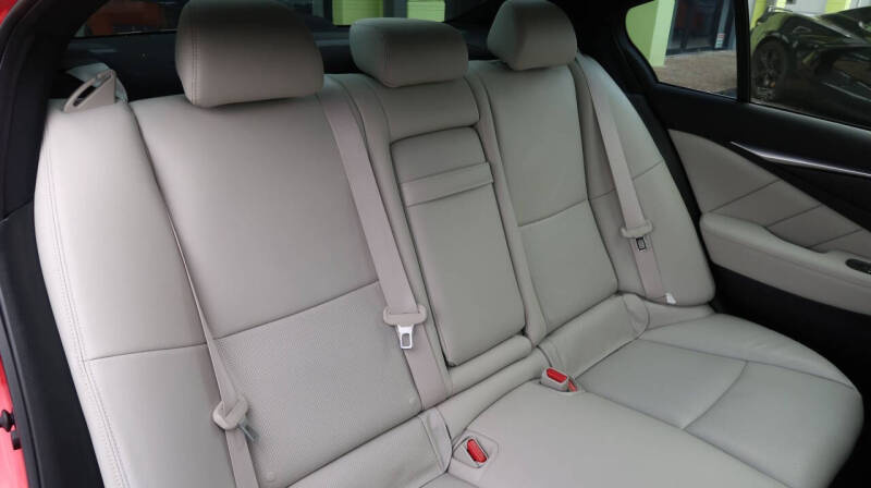 2022 Infiniti Q50 Sensory