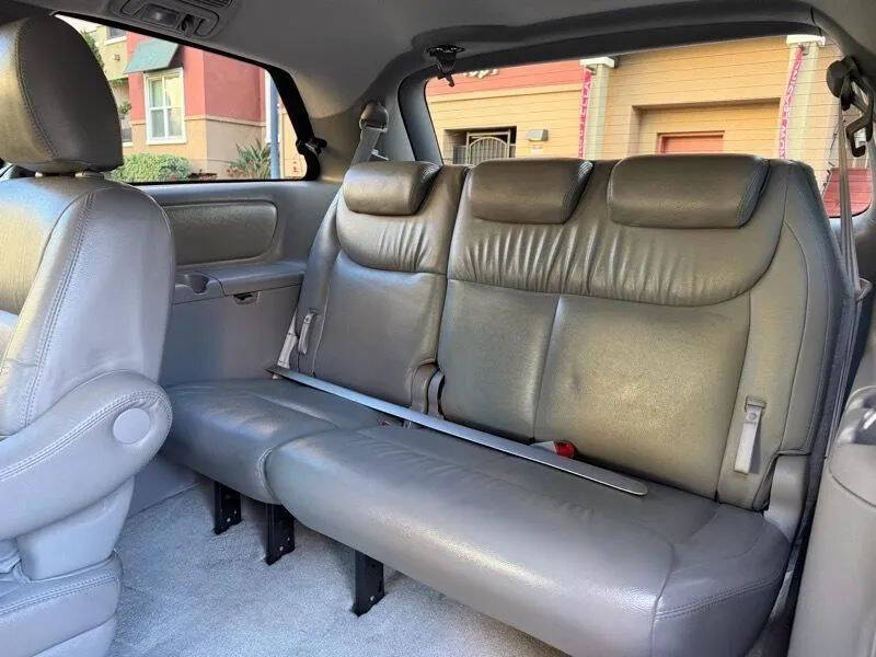 2010 Toyota Sienna