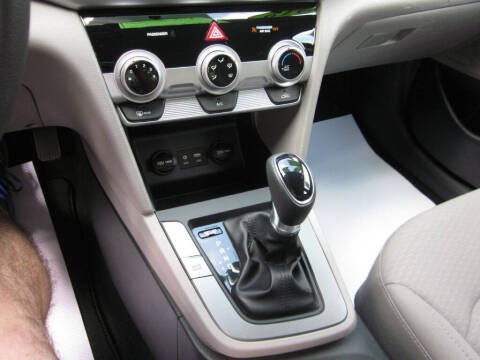 2019 Hyundai Elantra