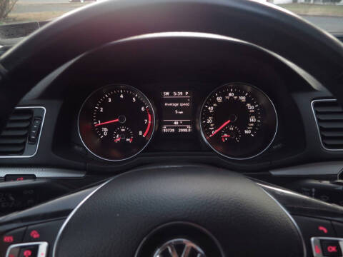 2016 Volkswagen Passat 1.8T SE