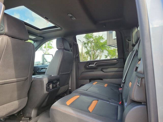 2024 GMC Sierra 2500HD