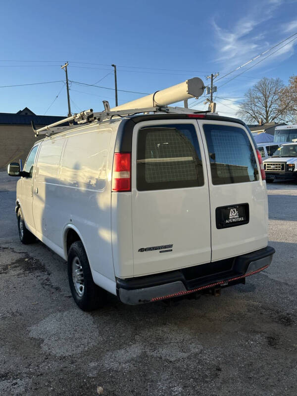 2014 Chevrolet Express 2500
