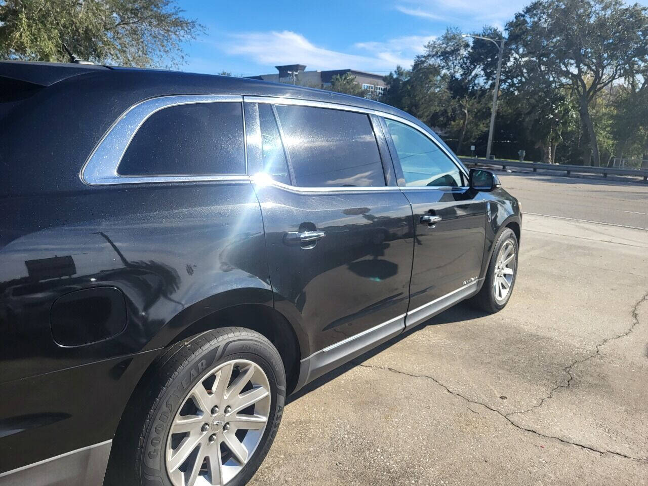 2014 Lincoln MKT Town Car for sale at FAMILY AUTO BROKERS in Longwood, FL