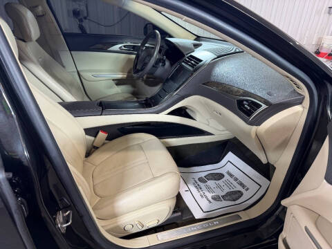 2013 Lincoln MKZ