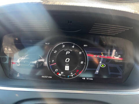 2021 Jaguar F-TYPE P300