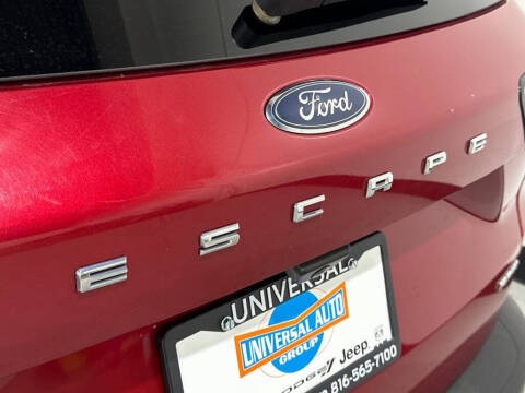 2022 Ford Escape SEL