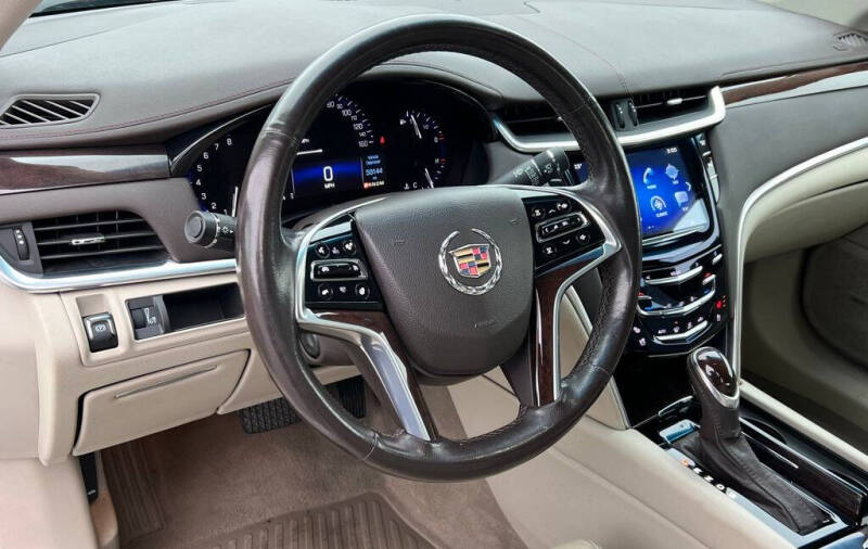 2015 Cadillac XTS Luxury