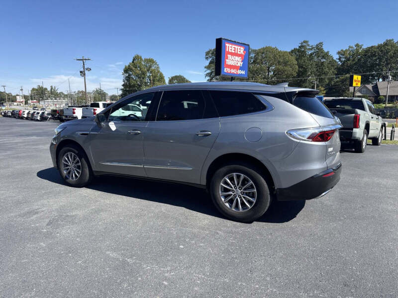 2024 Buick Enclave Premium