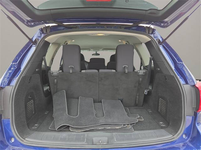 2019 Nissan Pathfinder SV