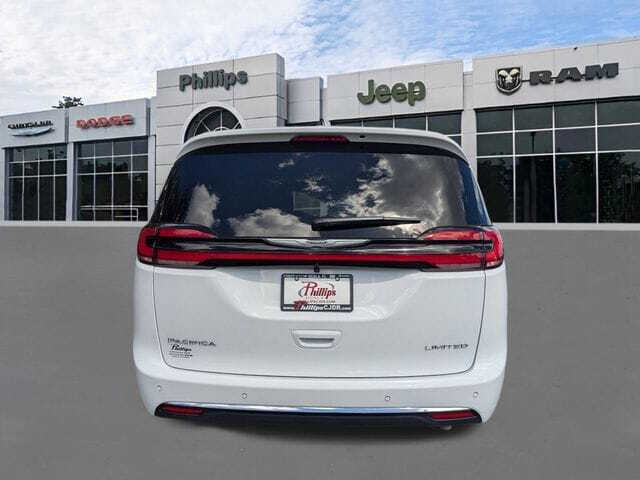 2026 Chrysler Pacifica Limited