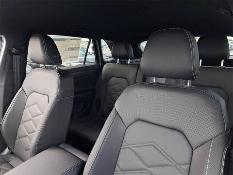 2026 Volkswagen Atlas Cross Sport SE