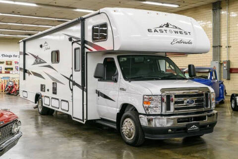2022 Ford E-Series E-450 SD