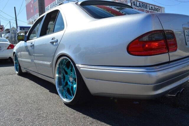 1999 Mercedes-Benz E-Class