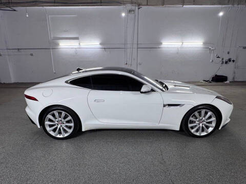 2017 Jaguar F-TYPE Premium