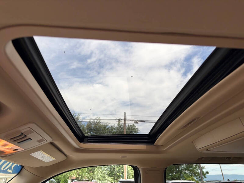 2012 GMC Yukon XL Denali
