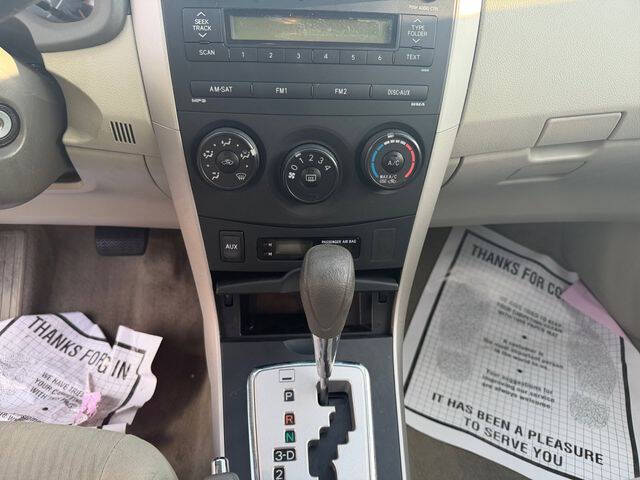 2010 Toyota Corolla LE