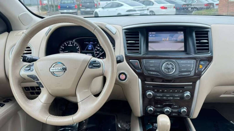 2014 Nissan Pathfinder SL