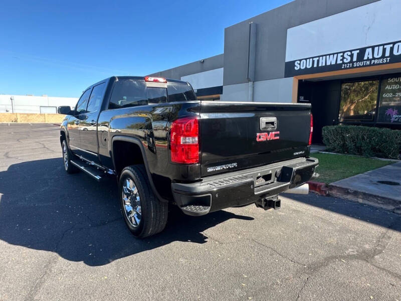 2015 GMC Sierra 2500HD Denali