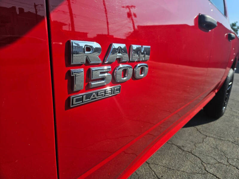 2023 RAM 1500 Classic SLT