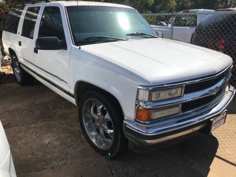 1999 Chevrolet Suburban for sale at Simmons Auto Sales in Denison TX