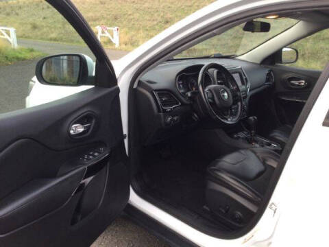 2019 Jeep Cherokee Altitude