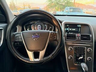 2016 Volvo XC60 T5 Drive-E Premier
