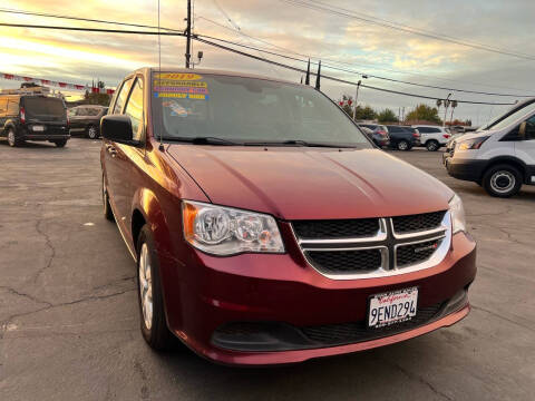 2019 Dodge Grand Caravan for sale at Star Auto Sales Ceres in Ceres CA