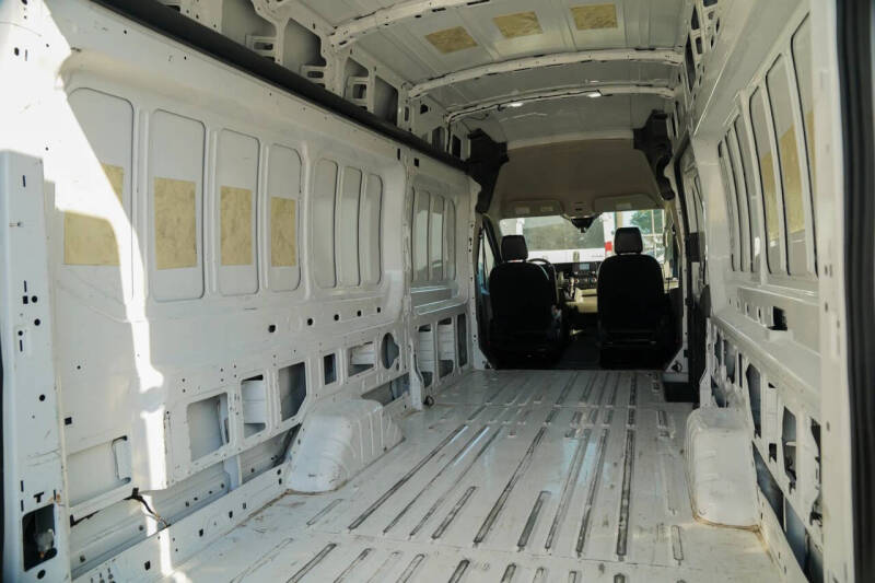 2022 Ford Transit 250