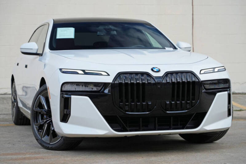 2023 BMW 7 Series 740i