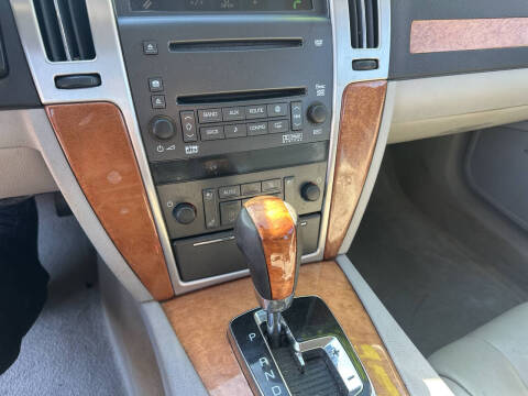 2011 Cadillac STS V6 Luxury