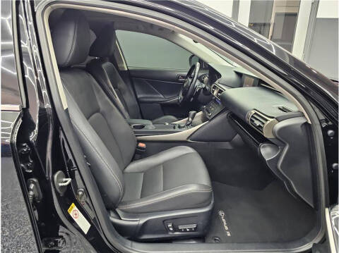 2015 Lexus IS 250