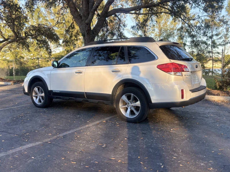 2013 Subaru Outback 2.5i Limited