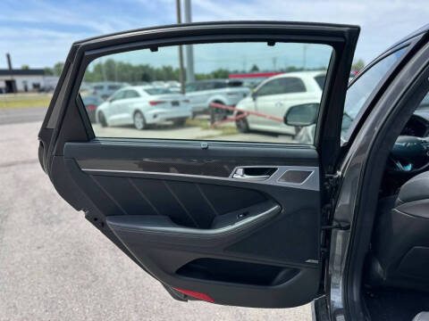 2018 Genesis G80