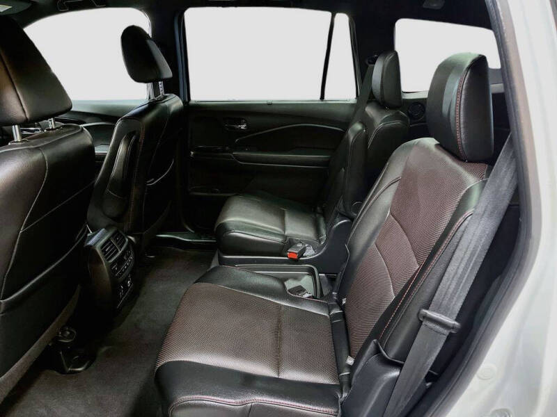 2021 Honda Pilot Black Edition