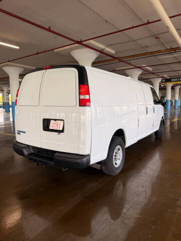 2017 Chevrolet Express 3500