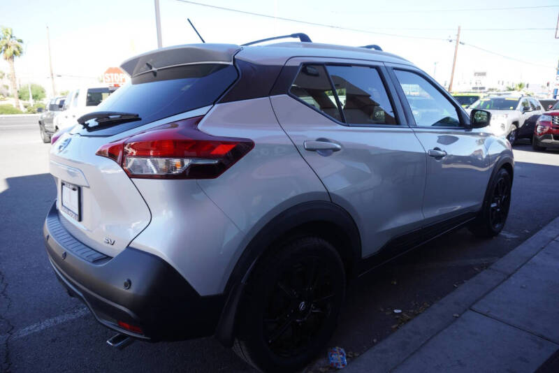 2020 Nissan Kicks SV
